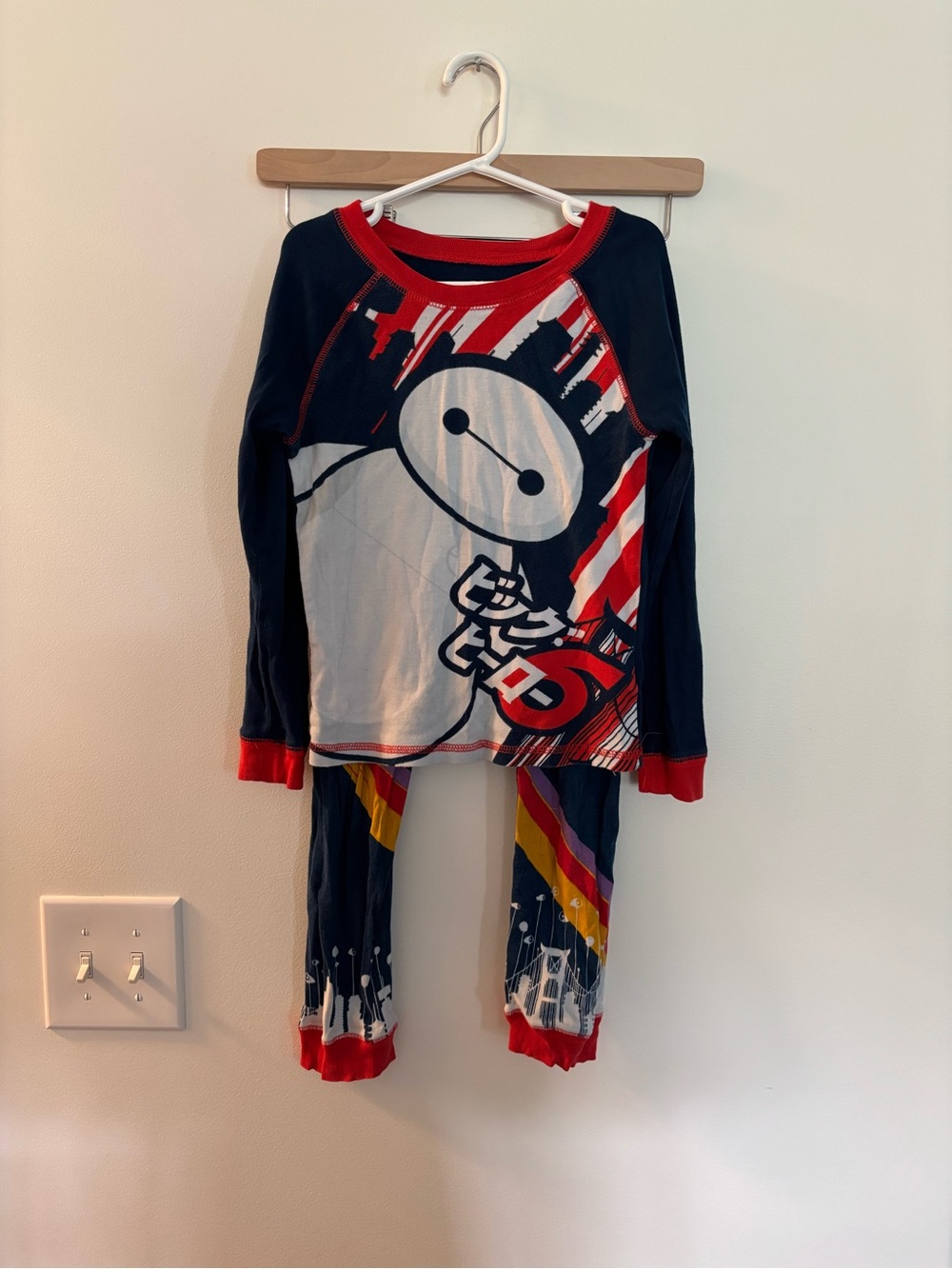 Disney Big Hero 6 Pajamas - Size 8